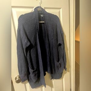 American eagle/ Aerie cardigan size XS/S. Hardly worn, I’m great condition